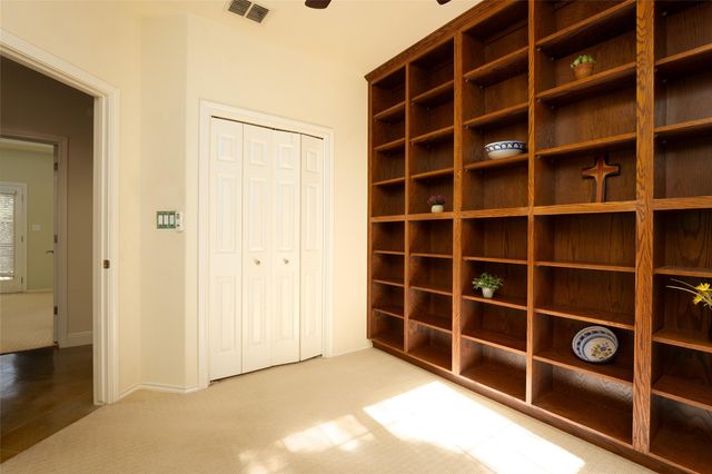 190 Shady Bluff DR, Wimberley, TX 78676