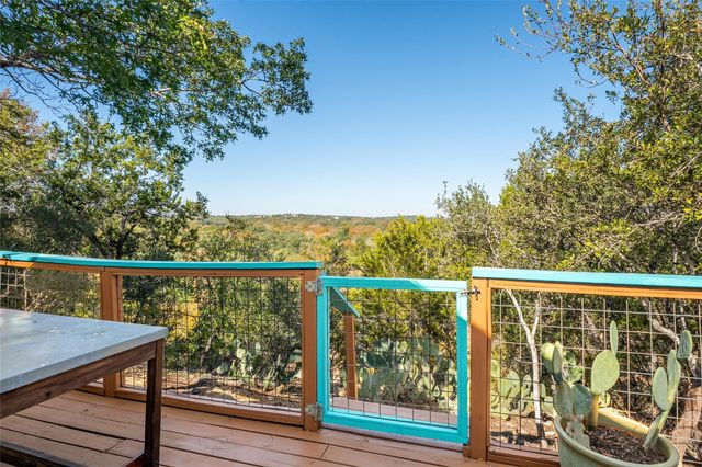 190 Shady Bluff DR, Wimberley, TX 78676