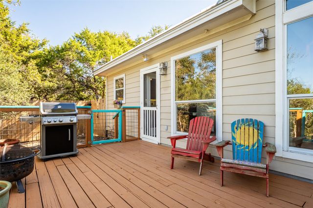 190 Shady Bluff DR, Wimberley, TX 78676