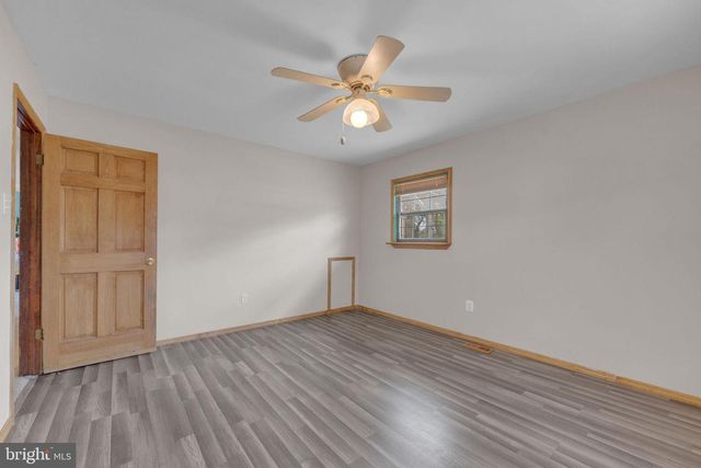 60 WATERFORD RD, Hammonton, NJ 08037
