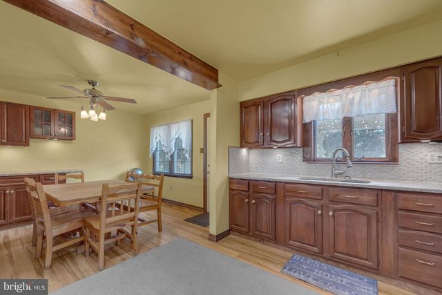 60 WATERFORD RD, Hammonton, NJ 08037