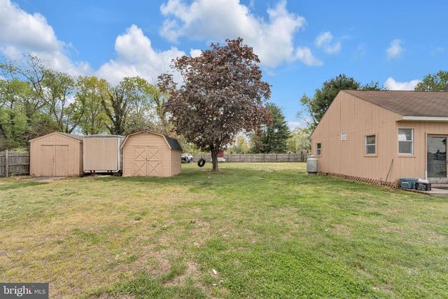 60 WATERFORD RD, Hammonton, NJ 08037
