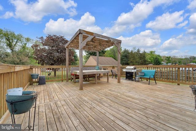 60 WATERFORD RD, Hammonton, NJ 08037