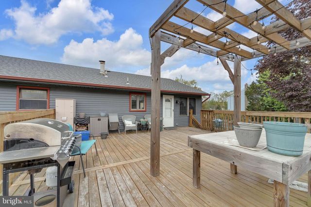 60 WATERFORD RD, Hammonton, NJ 08037