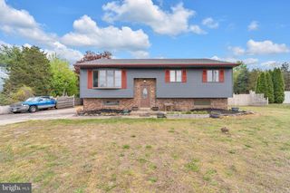 60 WATERFORD RD, Hammonton, NJ 08037
