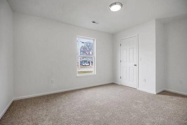 725 Pacific Avenue, Osawatomie, KS 66064