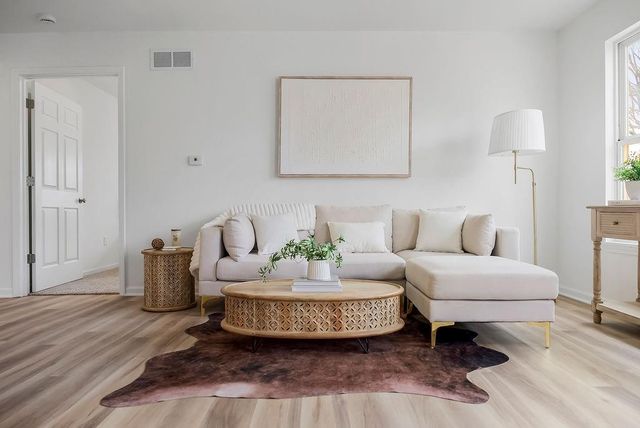 725 Pacific Avenue, Osawatomie, KS 66064