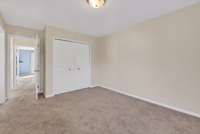 1434 Steeplechase Court 60, Howell, MI 48843
