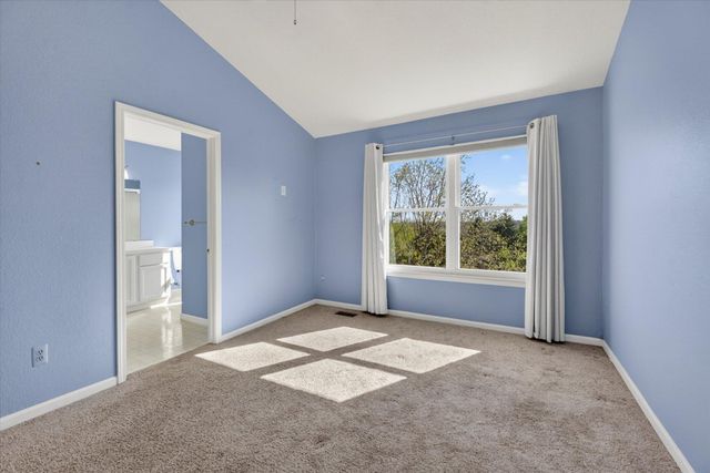 1434 Steeplechase Court 60, Howell, MI 48843