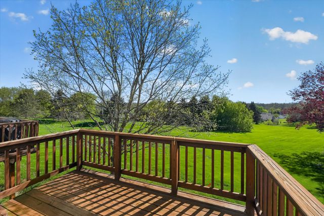 1434 Steeplechase Court 60, Howell, MI 48843