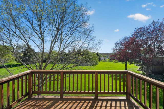 1434 Steeplechase Court 60, Howell, MI 48843