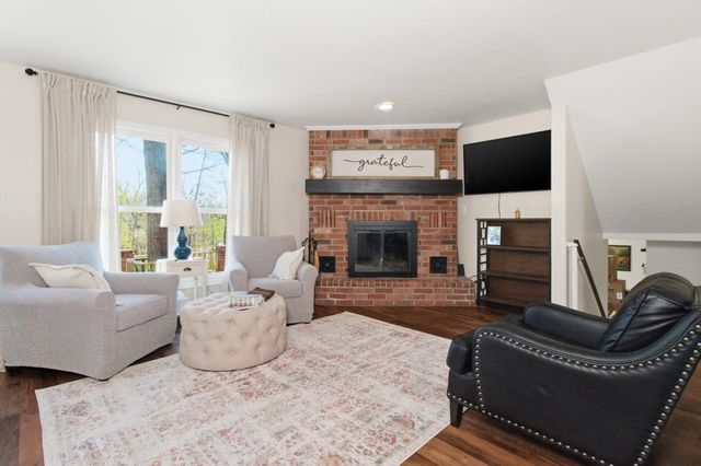 2009 W Broadway Street, West Plains, MO 65775