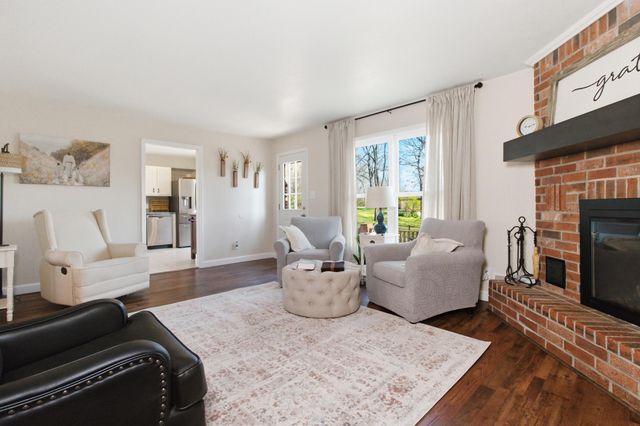 2009 W Broadway Street, West Plains, MO 65775