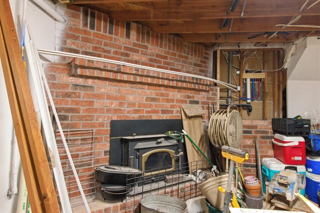 2009 W Broadway Street, West Plains, MO 65775