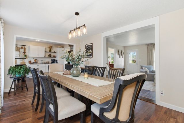 2009 W Broadway Street, West Plains, MO 65775