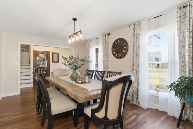 2009 W Broadway Street, West Plains, MO 65775