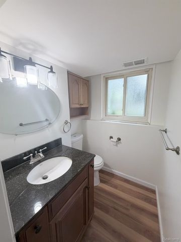5348 Winshall Drive, Swartz Creek, MI 48473