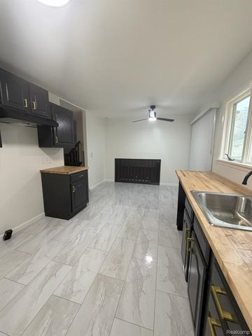 5348 Winshall Drive, Swartz Creek, MI 48473