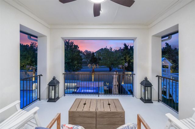 105 Bisset CT, Austin, TX 78738