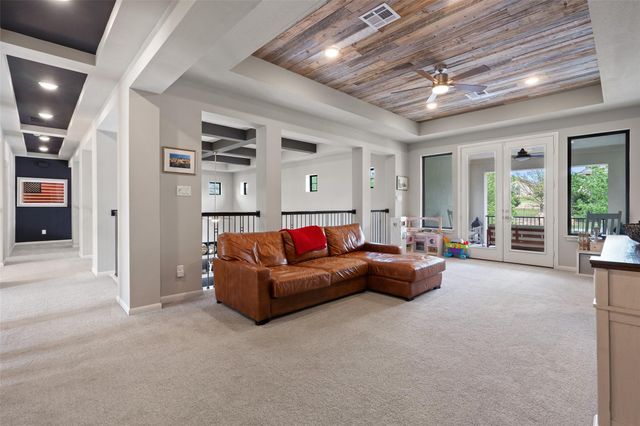 105 Bisset CT, Austin, TX 78738