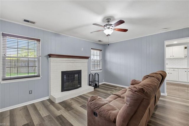 1429 Watercrest PL, Virginia Beach, VA 23464