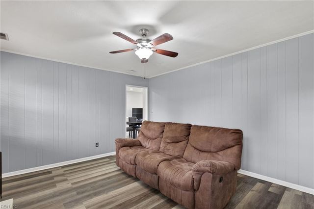 1429 Watercrest PL, Virginia Beach, VA 23464