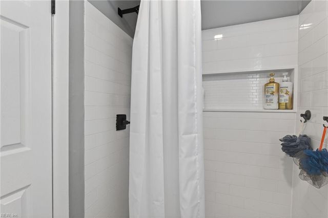 1429 Watercrest PL, Virginia Beach, VA 23464