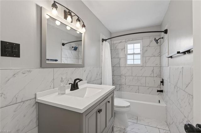 1429 Watercrest PL, Virginia Beach, VA 23464