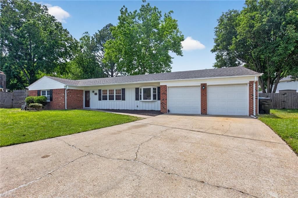 1429 Watercrest PL, Virginia Beach, VA 23464