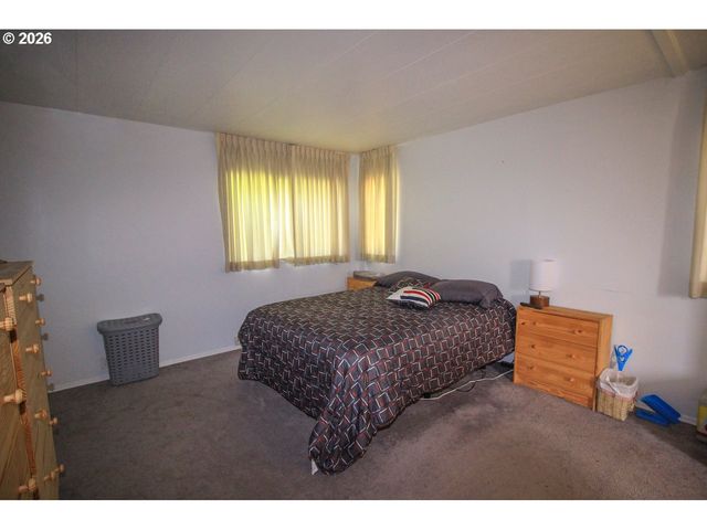 11513 Sw ROYAL VILLA Dr, Portland, OR 97224
