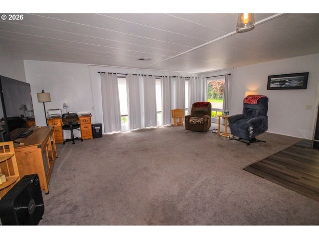 11513 Sw ROYAL VILLA Dr, Portland, OR 97224