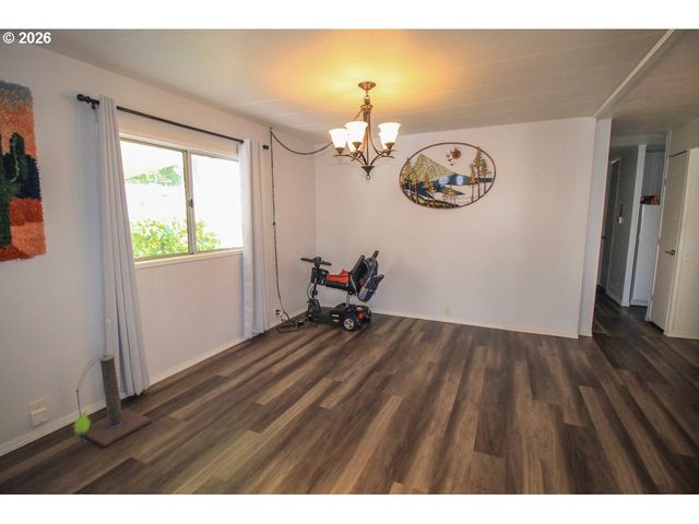 11513 Sw ROYAL VILLA Dr, Portland, OR 97224