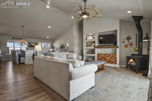 5409 Haes Haven View, Colorado Springs, CO 80908