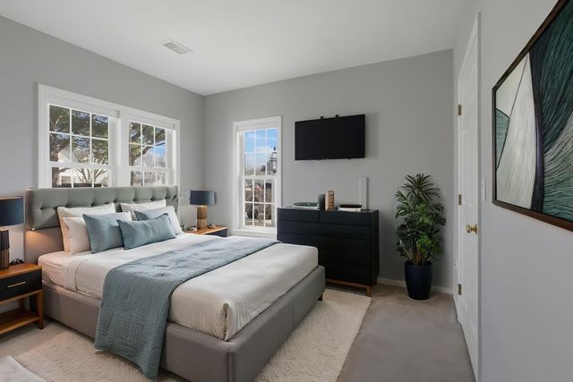 278 Allerton Commons Ln 278, Braintree, MA 02184