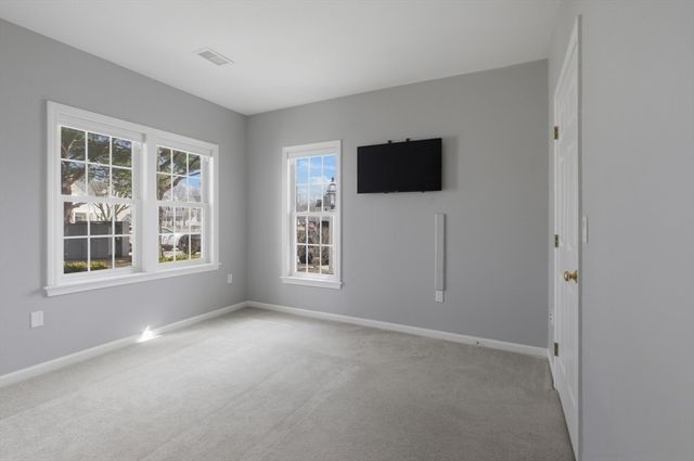 278 Allerton Commons Ln 278, Braintree, MA 02184