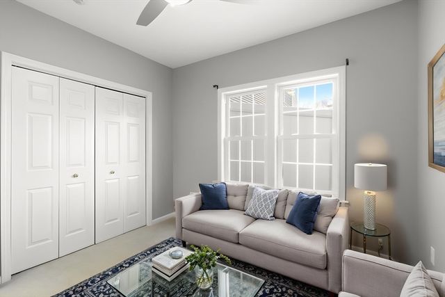 278 Allerton Commons Ln 278, Braintree, MA 02184