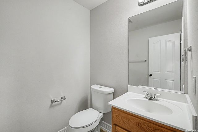 10227 CACTUS VLY, San Antonio, TX 78254