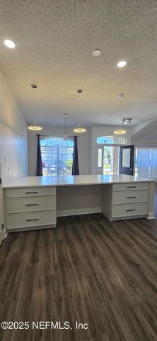 11579 ALEXIS FOREST Drive E, Jacksonville, FL 32258