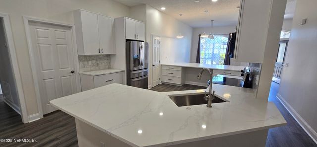 11579 ALEXIS FOREST Drive E, Jacksonville, FL 32258