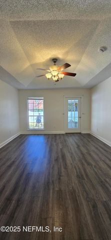 11579 ALEXIS FOREST Drive E, Jacksonville, FL 32258