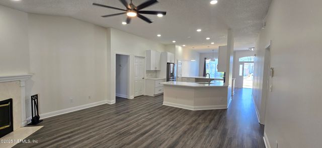 11579 ALEXIS FOREST Drive E, Jacksonville, FL 32258