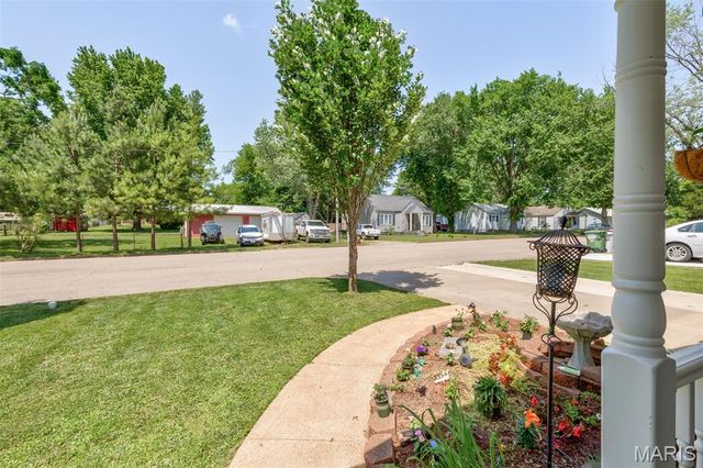 334 Seventh Street, Farmington, MO 63640