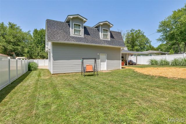 334 Seventh Street, Farmington, MO 63640