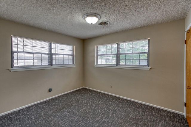 111 Dove RD, Highland Haven, TX 78654