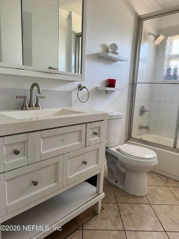 11908 CANTERWOOD Drive N, Jacksonville, FL 32246