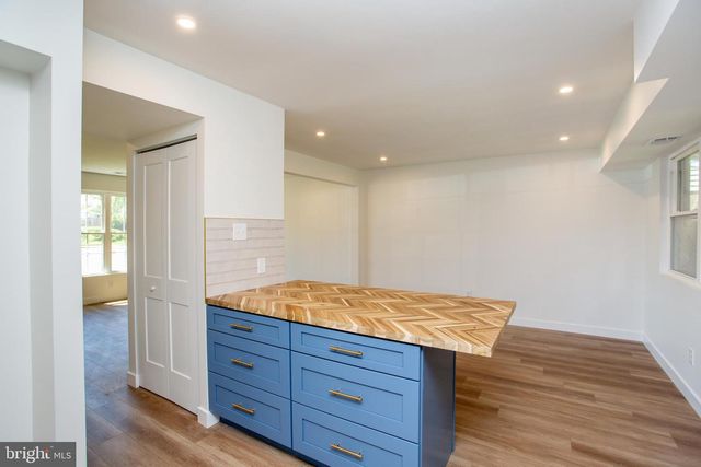 6536 TIMOTHY CT, Bensalem, PA 19020