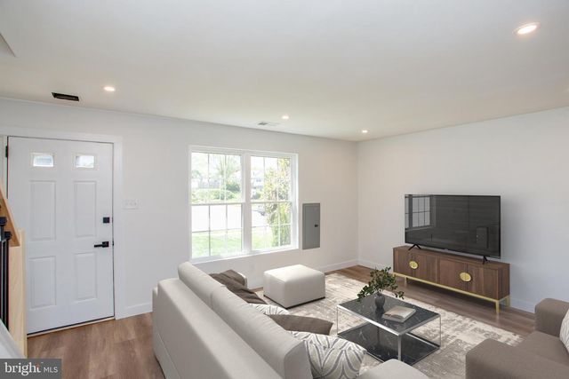 6536 TIMOTHY CT, Bensalem, PA 19020