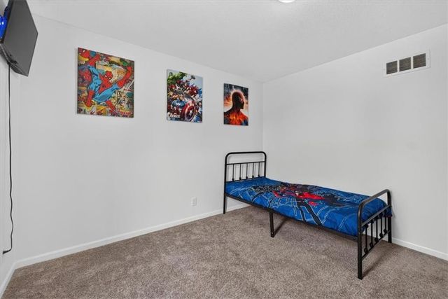 16913 Juniper Drive, Basehor, KS 66007