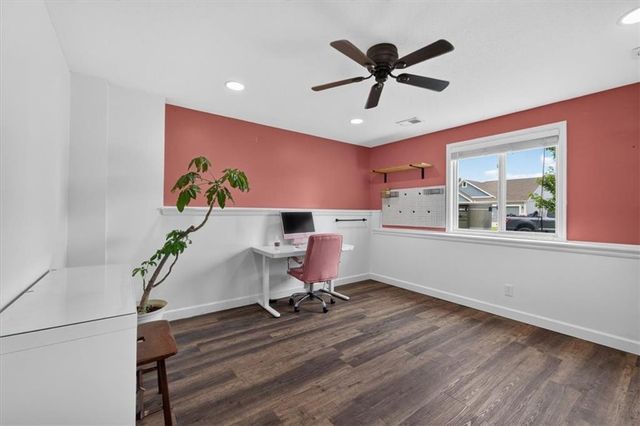 16913 Juniper Drive, Basehor, KS 66007