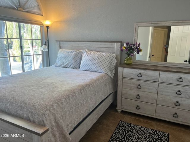 255 S KYRENE Road 231, Chandler, AZ 85226